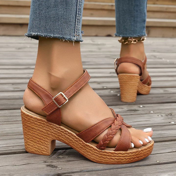 Zelora | Orthopedic Fashion Sandals