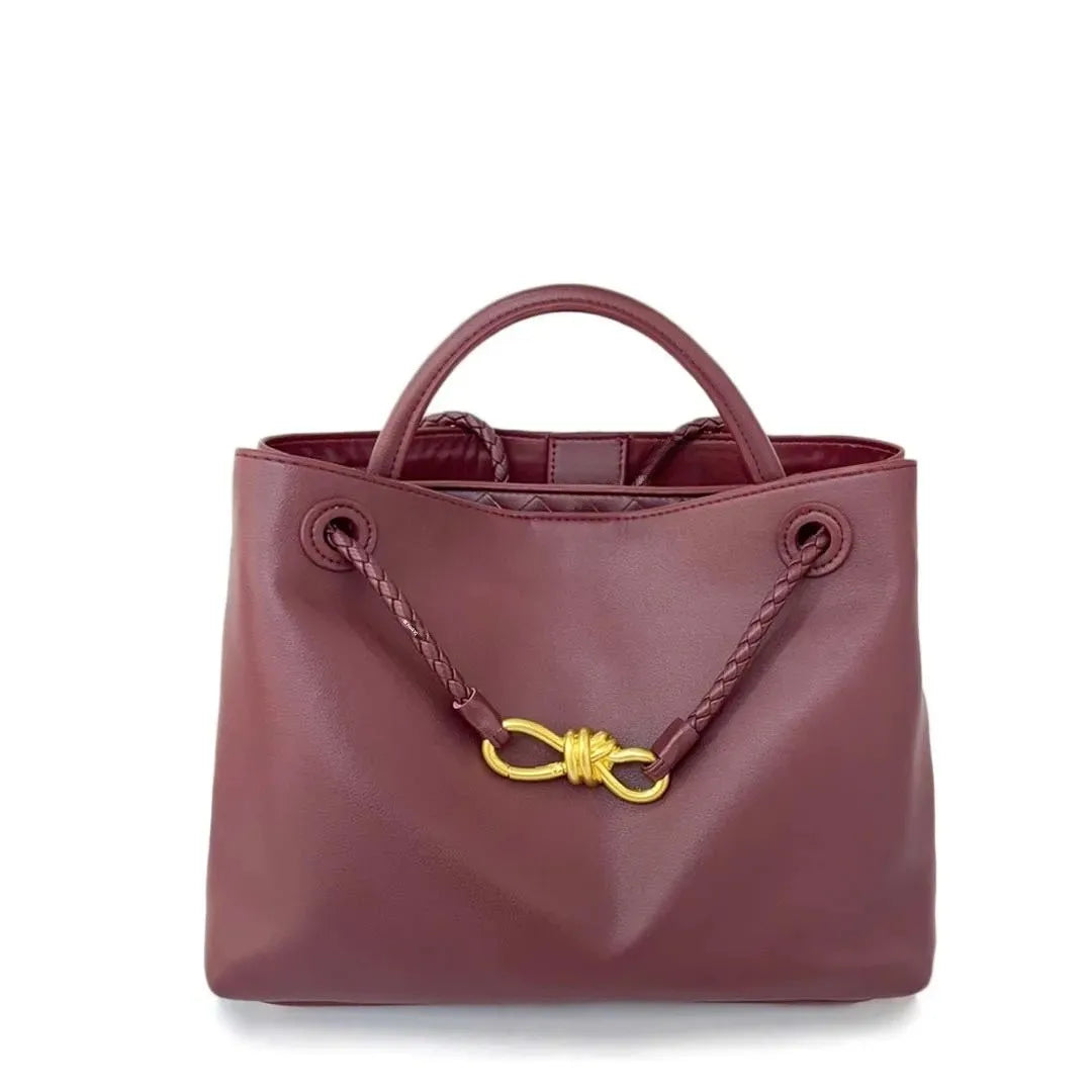 Linnea | Elegant Leather Shoulder Bag
