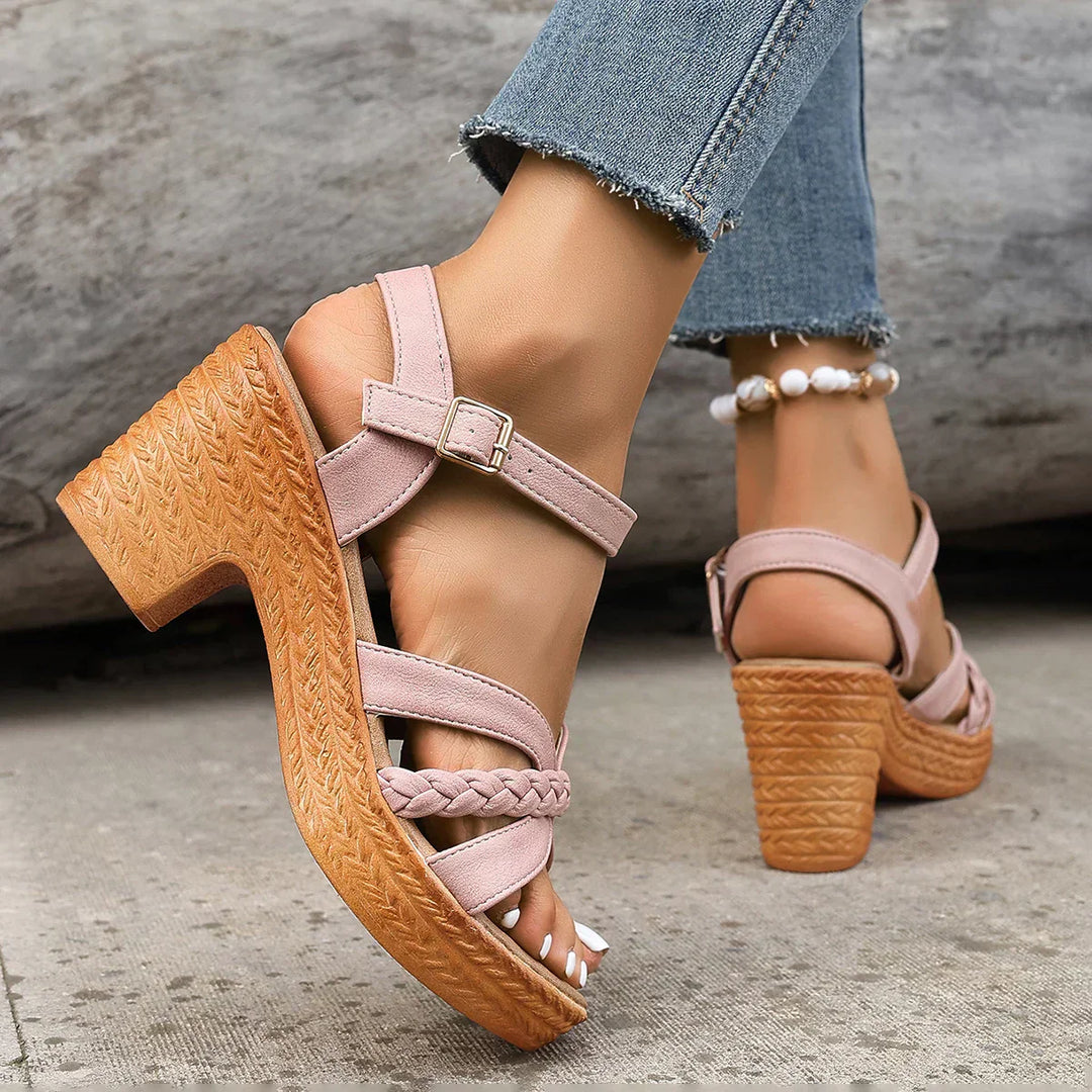 Zelora | Orthopedic Fashion Sandals