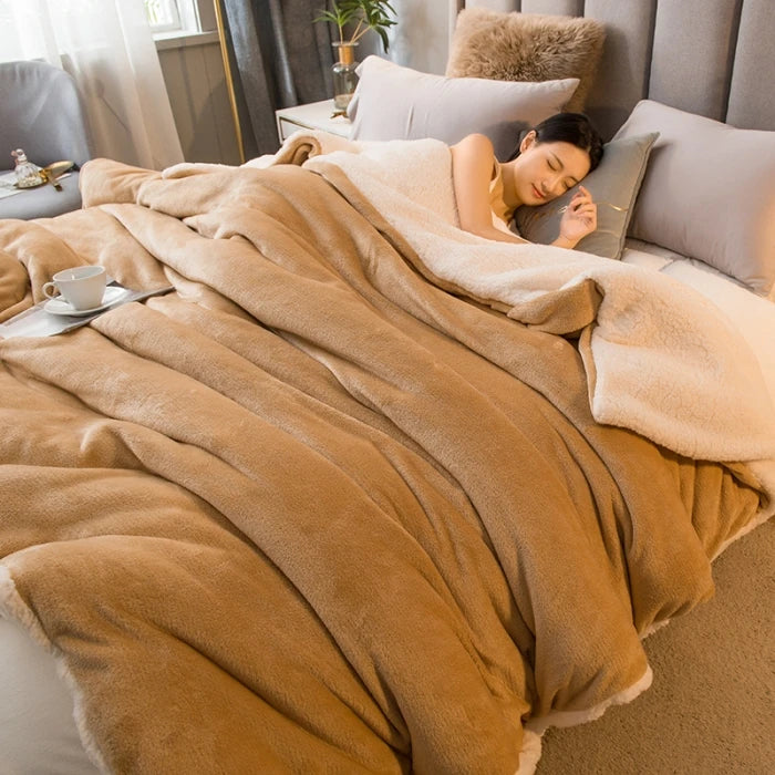 Auriela | Ultra-Cozy Winter Quilt Shell