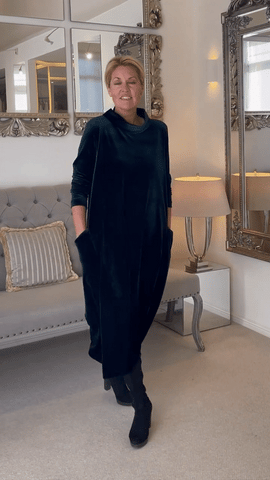 Liora | Velvet Dress